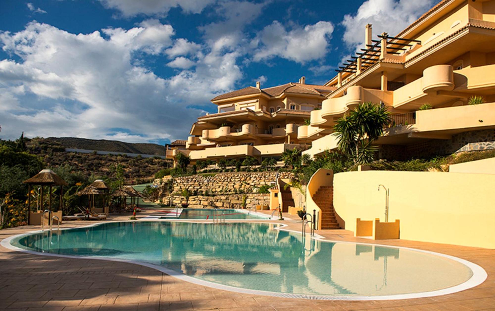 Aloha Hill Club Lluxury 5 Star Golf Resort Near Puerto Banus And Marbella Zewnętrze zdjęcie